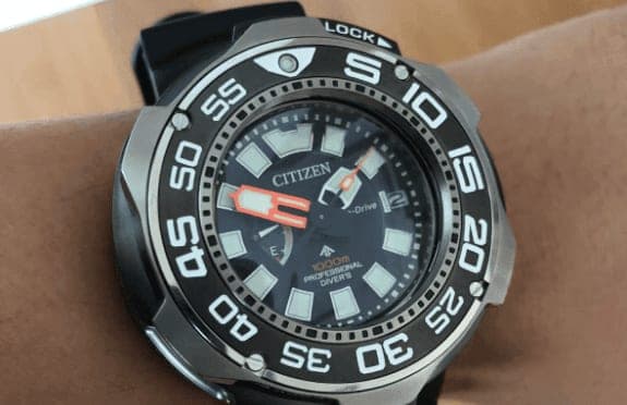 Citizen Promaster 1000m Professional Diver Watch Review 4 Citizen bn7020 17e Review citizen Promaster 1000m diver automatic